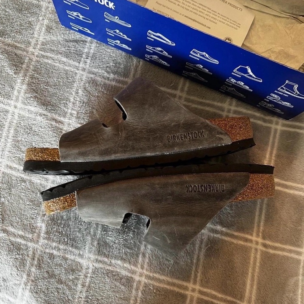 Arizona Iron women’s size 37 Birkenstocks used with box - Picture 3 of 6